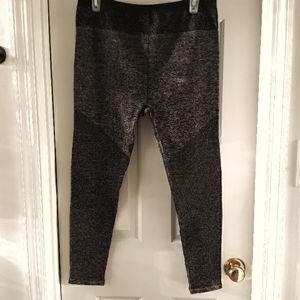 Fabletics womans leggings